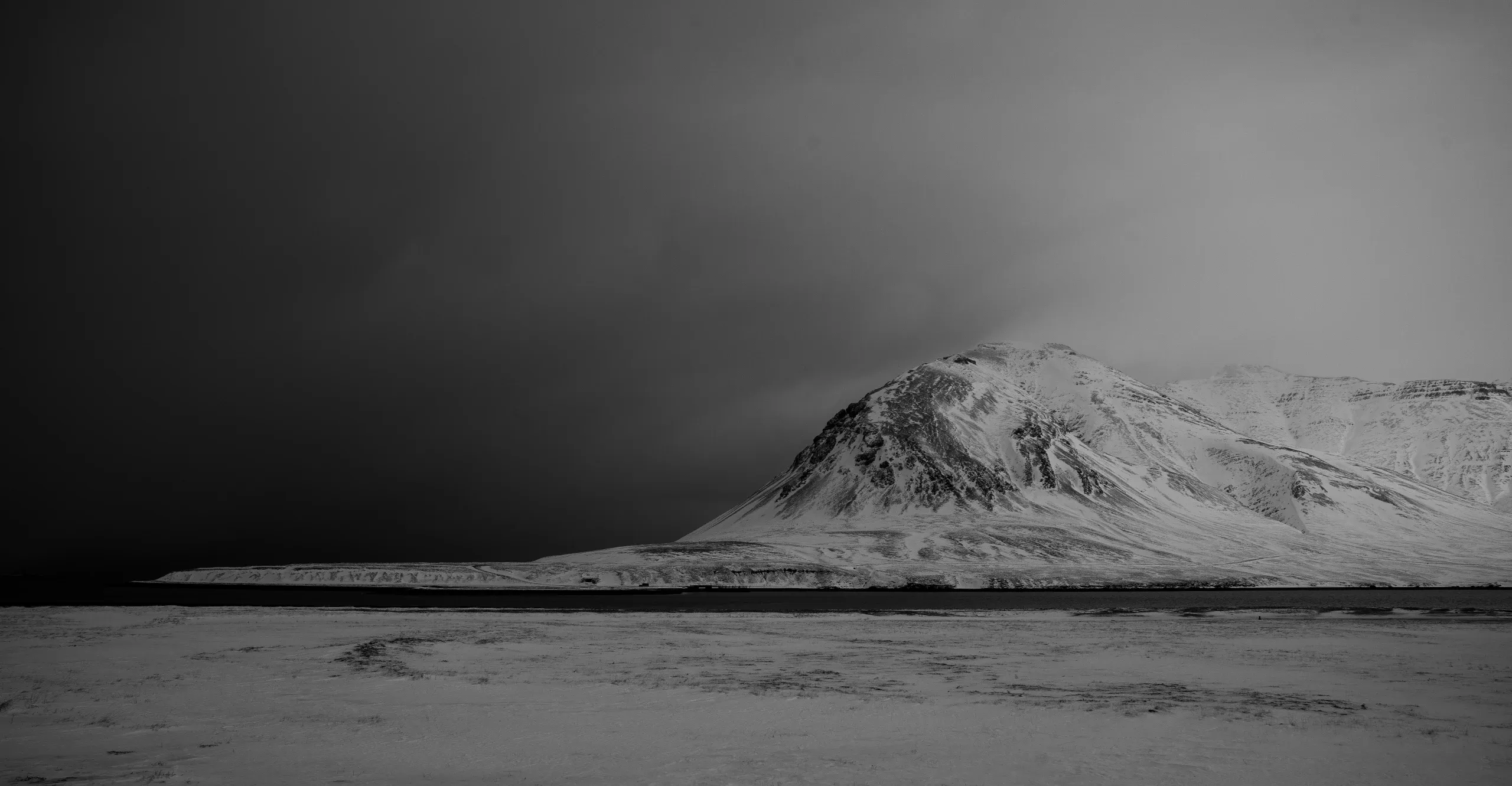 Iceland — photograph 2